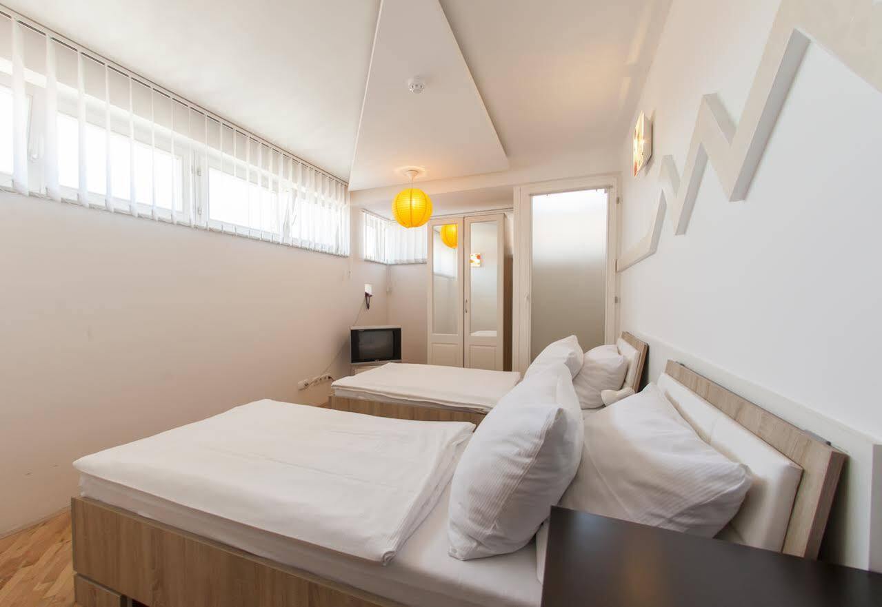 Hostel Hayat Σαράγεβο Εξωτερικό φωτογραφία