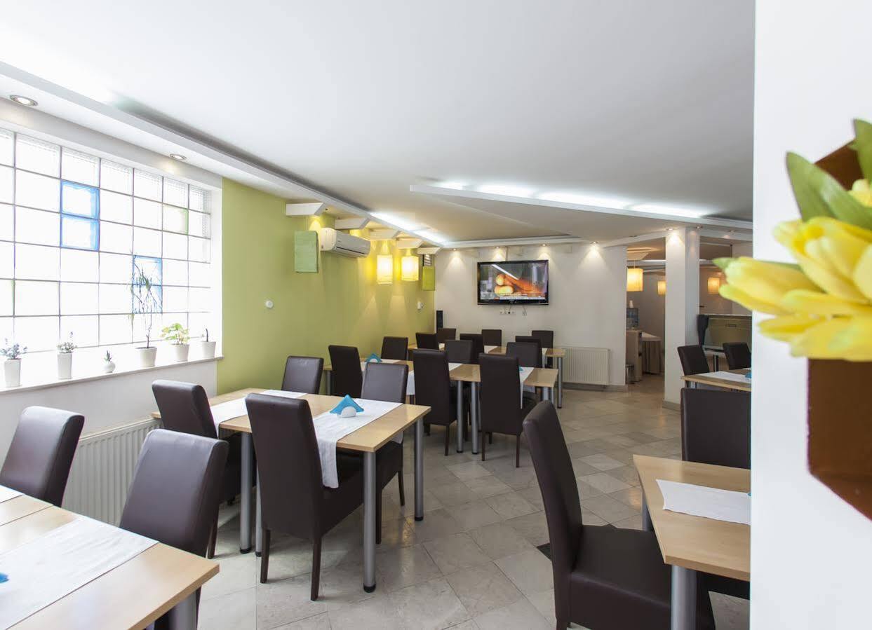 Hostel Hayat Σαράγεβο Εξωτερικό φωτογραφία
